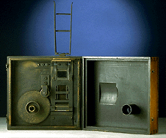 open side view of Lumiere Cinematographe camera-projector